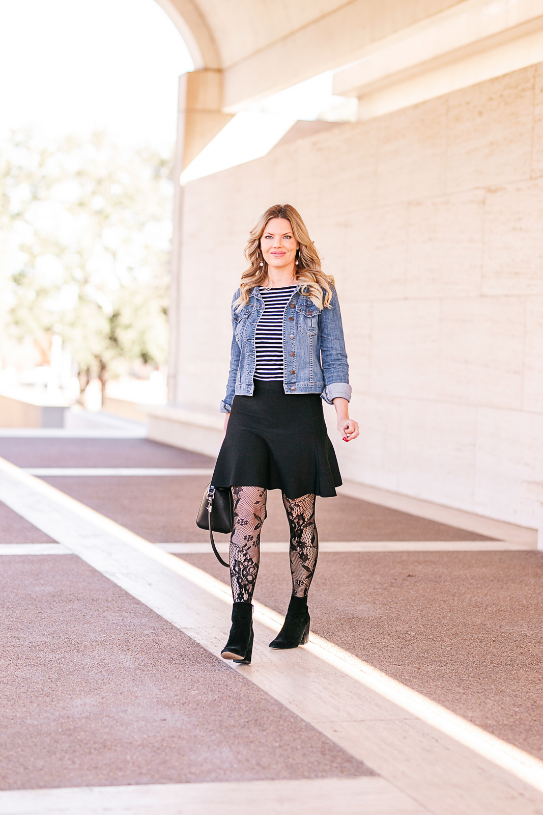 17 Ways How to Wear Patterned Tights and Look Fabulous - Be Modish