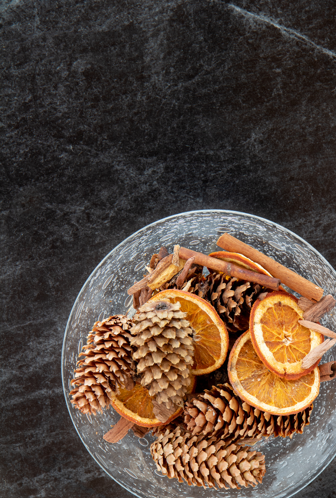 Save money making your own holiday potpourri