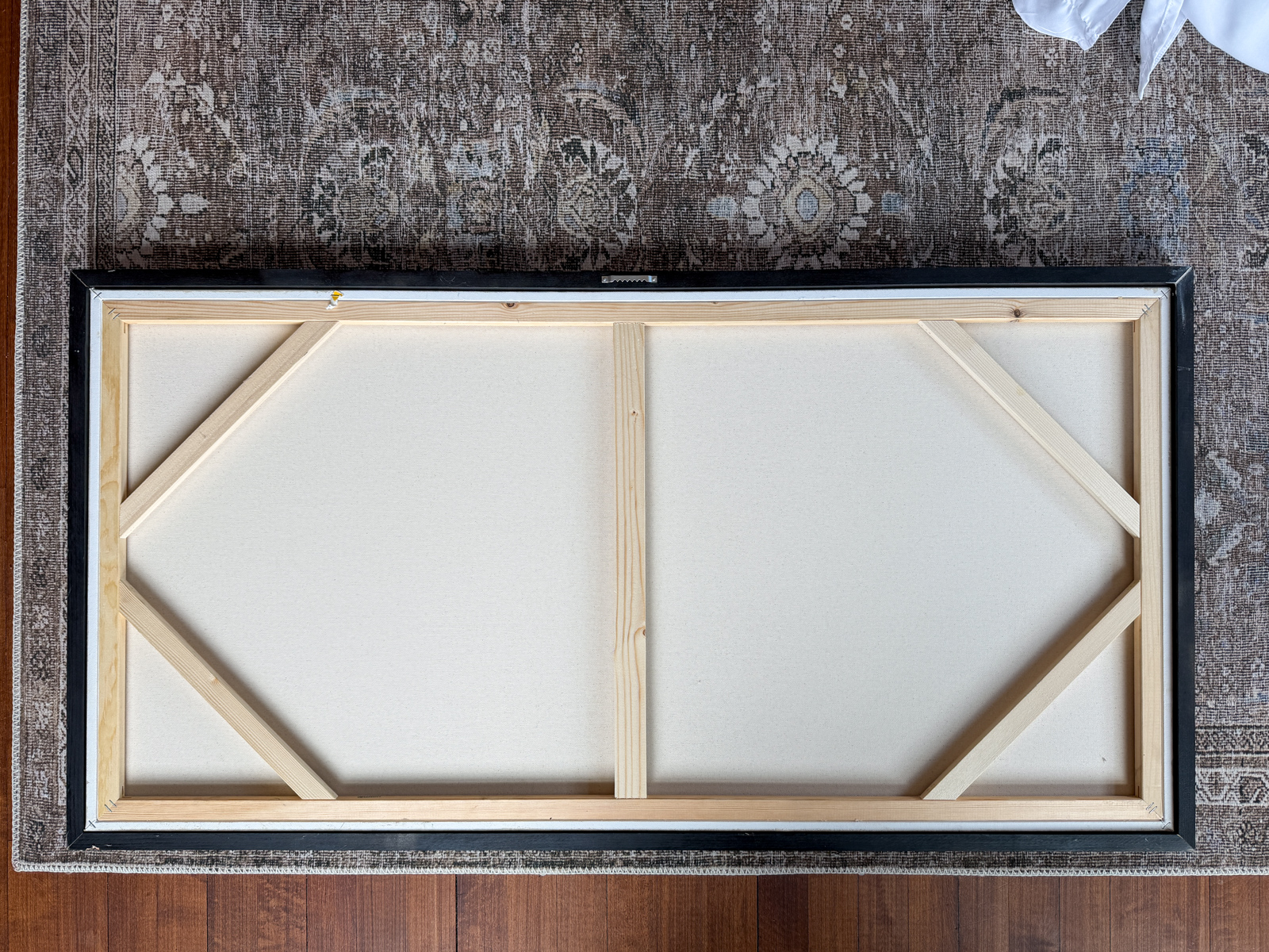 How to make a rustic DIY frame